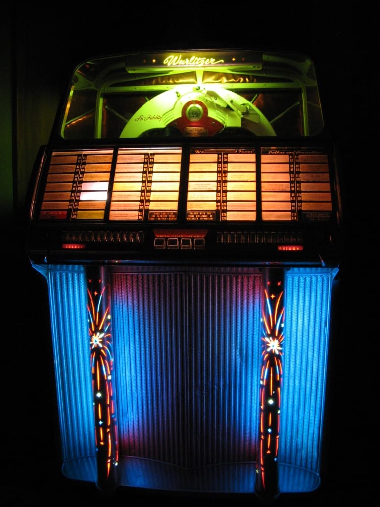 6 1955 Wurlitzer 1800 jukebox